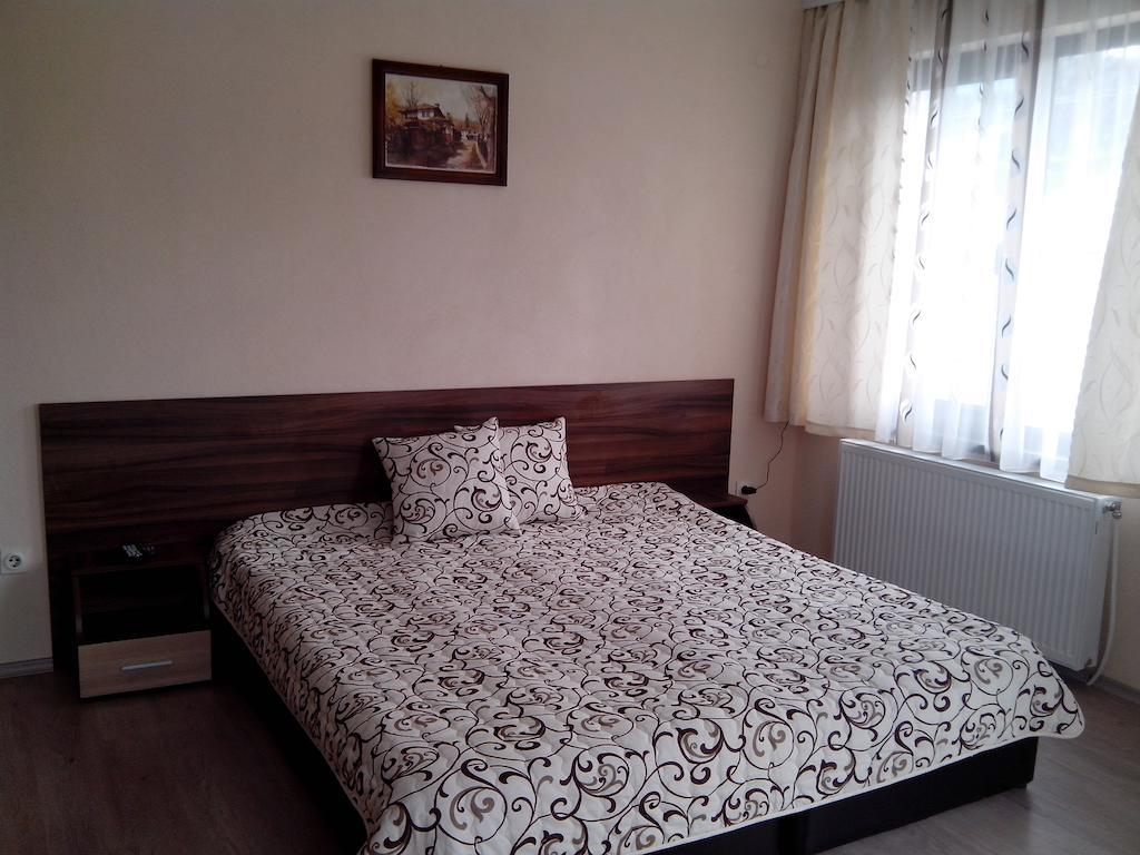 Advel Guest Hous Hotell Madzhare Rom bilde
