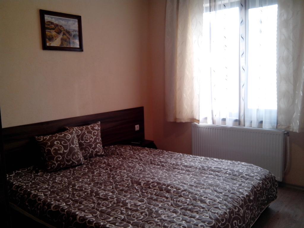 Advel Guest Hous Hotell Madzhare Rom bilde