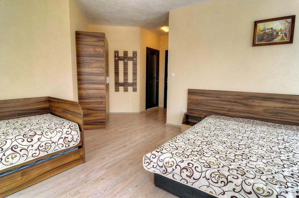 Advel Guest Hous Hotell Madzhare Rom bilde